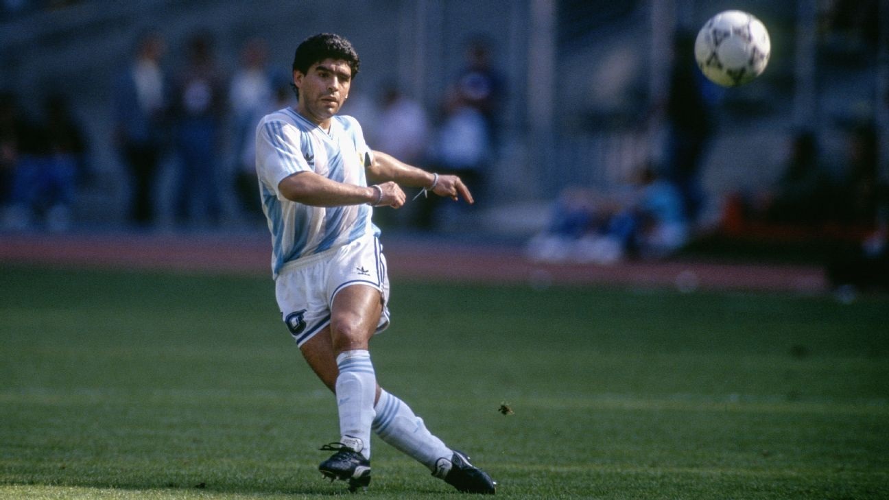 Ranking the 10 players with most free-kick goals in football history, 6 is Diego Maradona